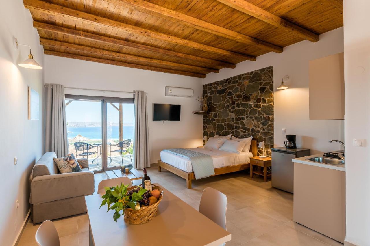Enastron Apartments Сития Екстериор снимка
