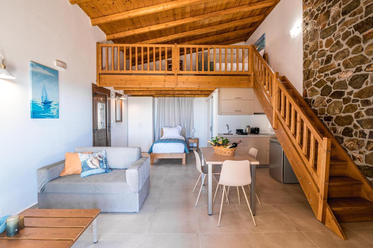 Enastron Apartments Сития Екстериор снимка