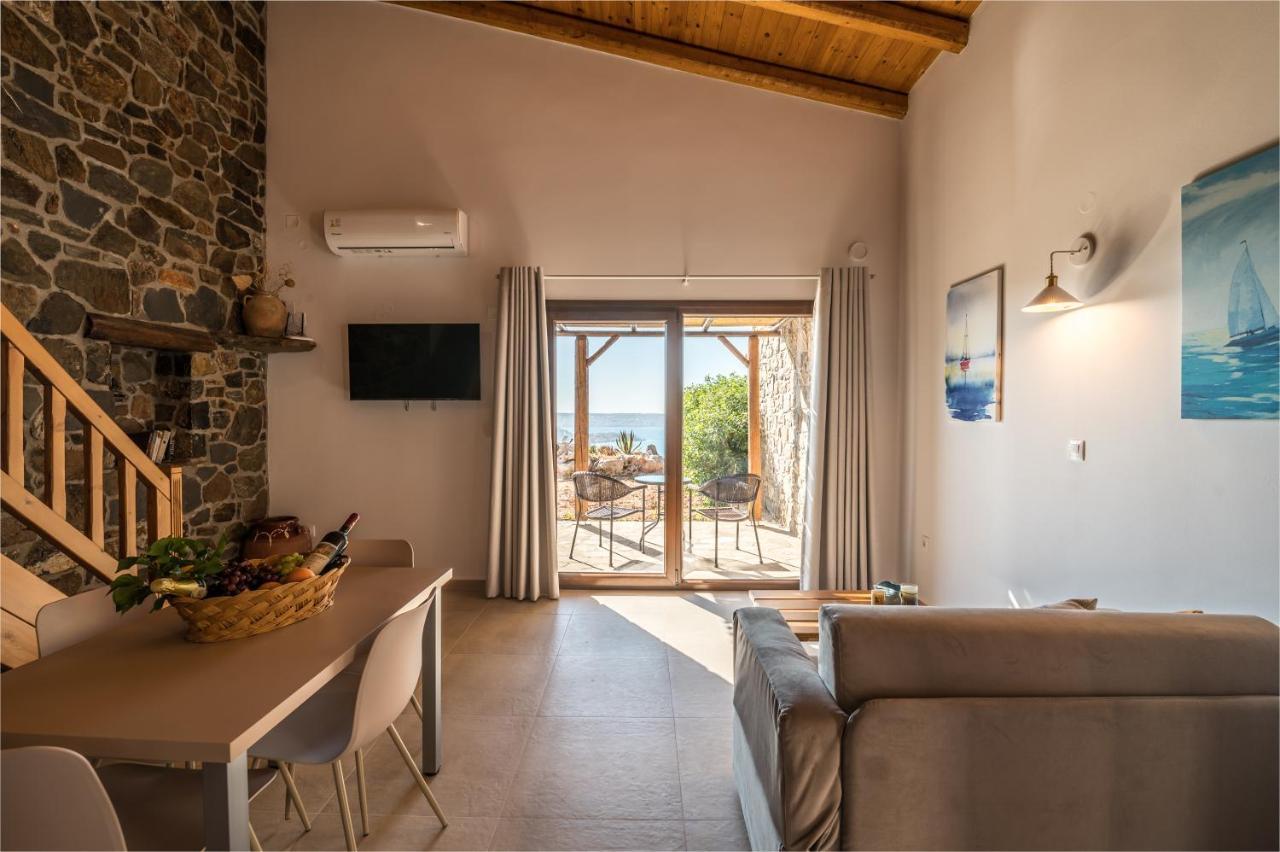 Enastron Apartments Сития Екстериор снимка